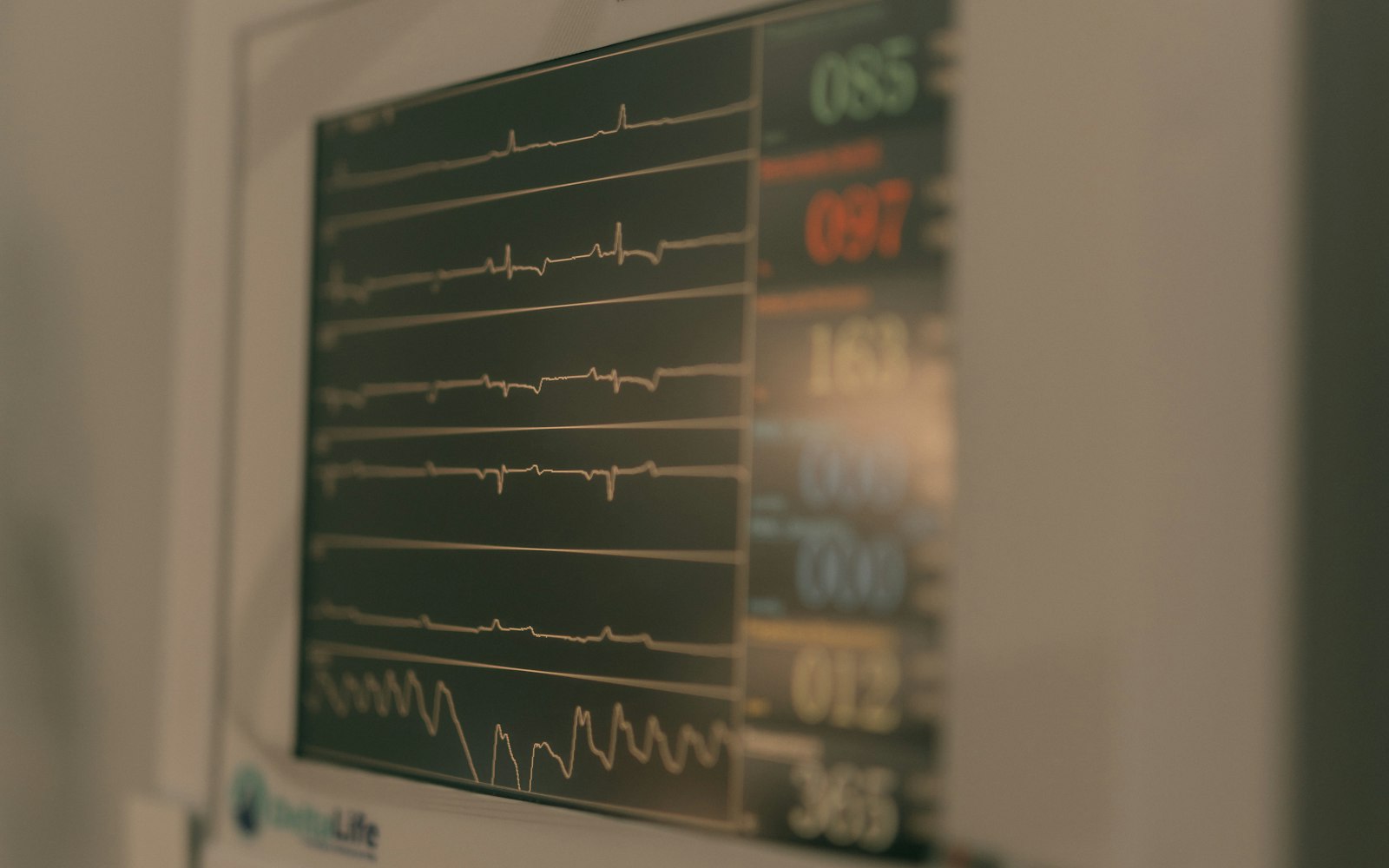 Medical diagnostic tools mounted in an exam room